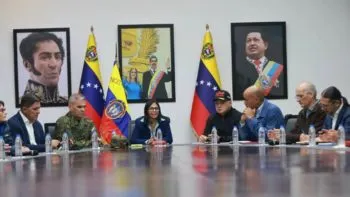 Delcy Rodríguez llama al diálogo con EE. UU. tras asumir como presidenta encargada de Venezuela, pese a advertencias de Trump
