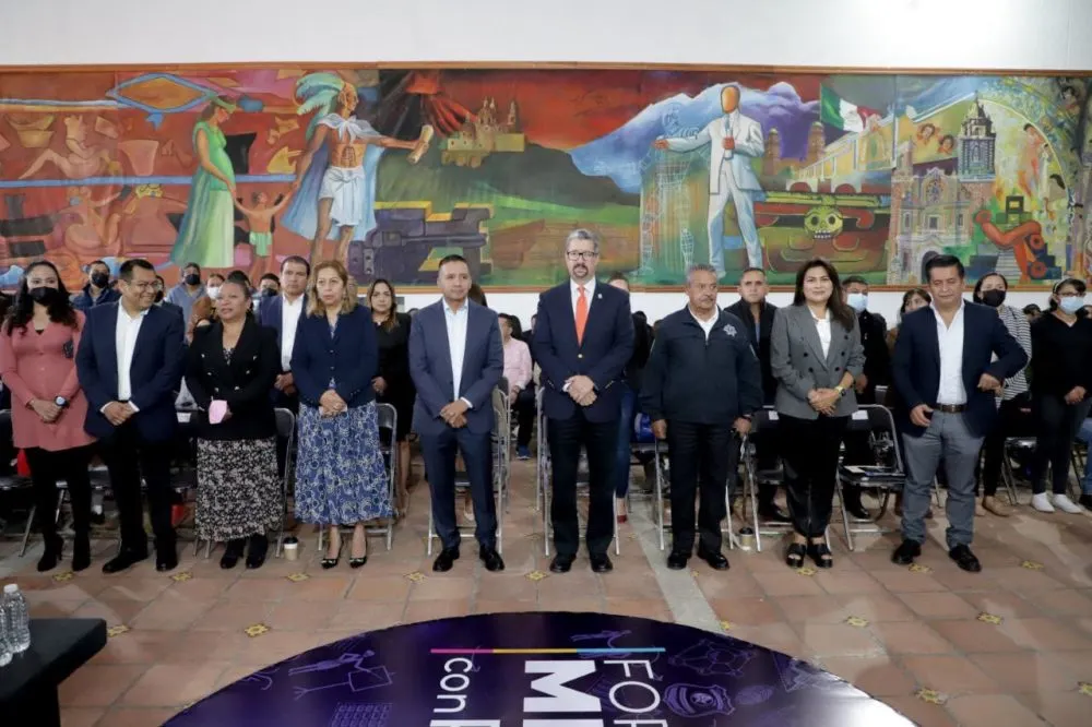 Inaugura Mundo Tlatehui el “Foro mentes con rumbo”