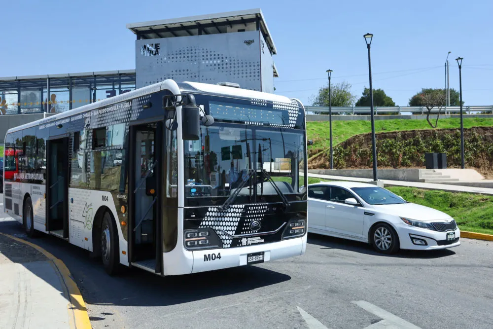 Línea 4 de RUTA ofrecerá servicio en Lomas de Angelópolis tras operativo contra taxis piratas