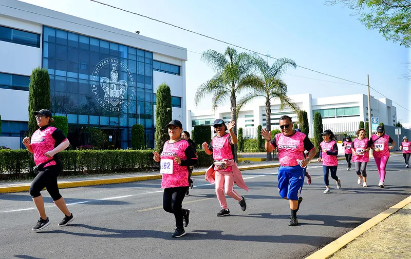 buap-carrera-de-la-madre-universitaria