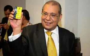 Luis Maldonado se afilia al PRD