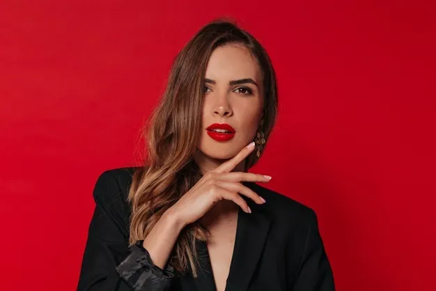 ¿Por qué era ilegal usar labial rojo?