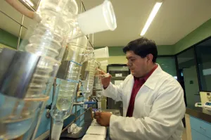 Diseña la BUAP recubrimiento híbrido para resistencia de materiales