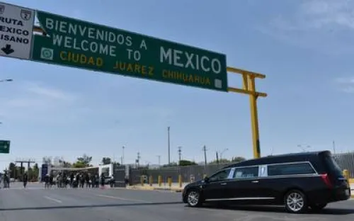 México recibe el primer cuerpo repatriado tras tiroteo en El Paso