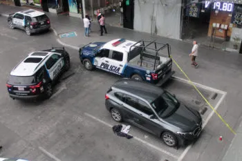 Balean a exmilitar en asalto tras salir del banco en Plaza Kentro