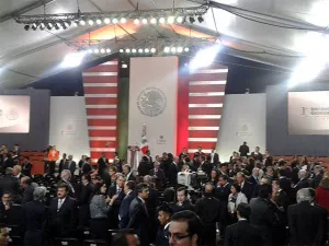 En minutos comenzará informe de Peña Nieto