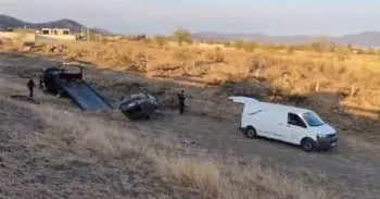 Dos muertos y un lesionado en accidente automovilístico en la Autopista Siglo XXI