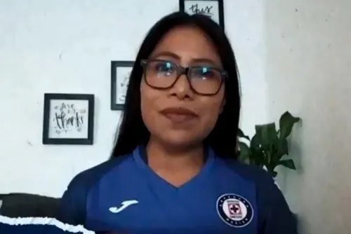 “Toda la buena vibra”: Yalitza Aparicio manda mensaje a Cruz Azul y sus aficionados