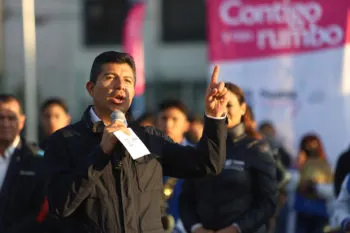 Pese a restricciones, no habrá ‘ley seca’ durante carnavales en Puebla: Eduardo Rivera