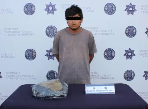 Aseguró Policía Municipal de Puebla más de un kilogramo de marihuana; hay una persona detenida
