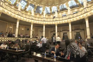Aprueban reforma político-electoral con aval de 184 municipios de Puebla