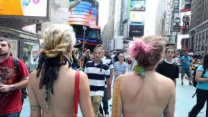 Hacer topless en Nueva York es totalmente legal