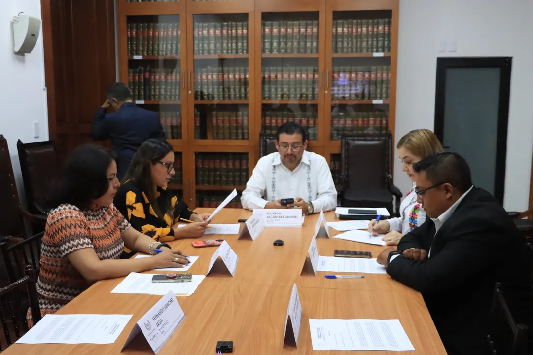 Instituto Registral y Catastral