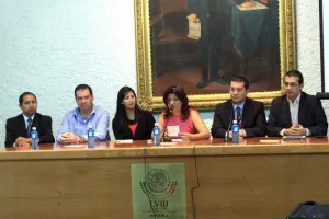 Realiza Congreso Seminario de Periodismo ante situaciones de desastres naturales