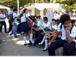 Suspenden clases en Acapulco por aumento de violencia