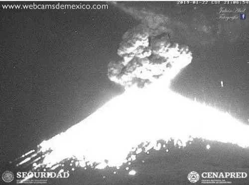 Registra Popocatépetl fuerte explosión; gobierno estatal activa protocolos para garantizar seguridad
