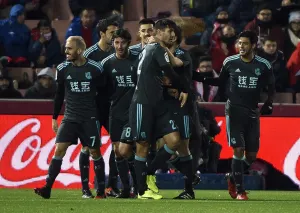 Vela le gana la partida a Ochoa; suma asistencia