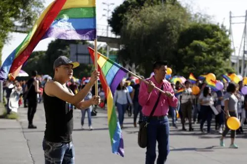 Legalización de matrimonios del mismo sexo es un golpe para los conservadores: Molina