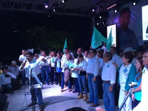 Ni un paso atrás, vamos a pintar a Puebla de turquesa: Gerardo Islas