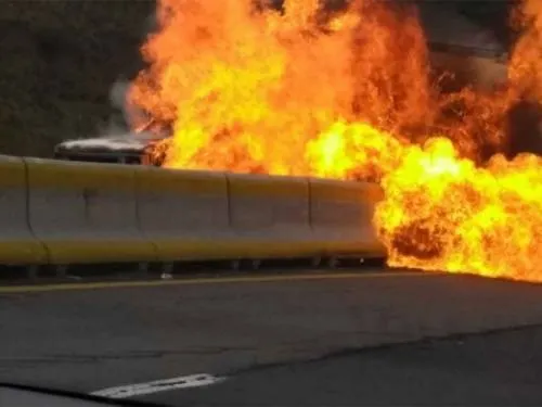 Video: Cierran ambos sentidos de la México-Puebla por fuerte accidente