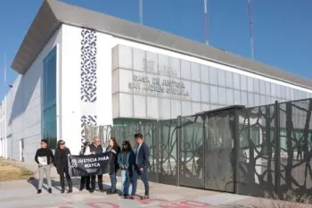Se aplaza audiencia por homicidio culposo de Mayca; Luz María Montiel asiste a diligencia en Cholula
