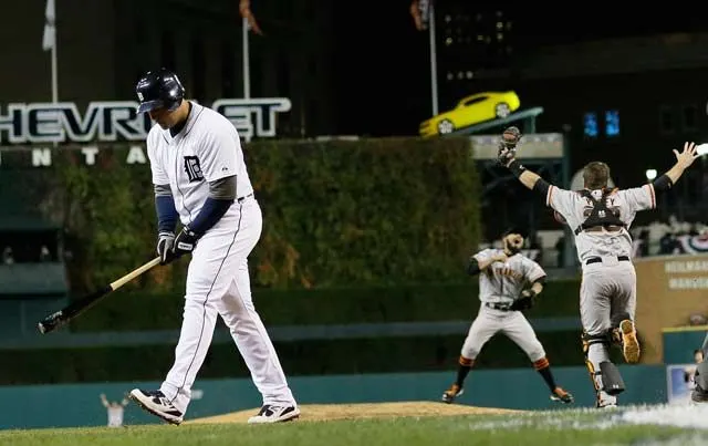 Con barrida de ensueño, Gigantes se corona en la Serie Mundial