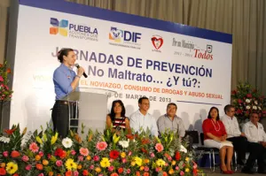 Pone en marcha SEDIF jornadas para frenar violencia en el noviazgo