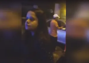 VIDEO: #LadyGatos ebria arremete contra ‘asalariados’ policías