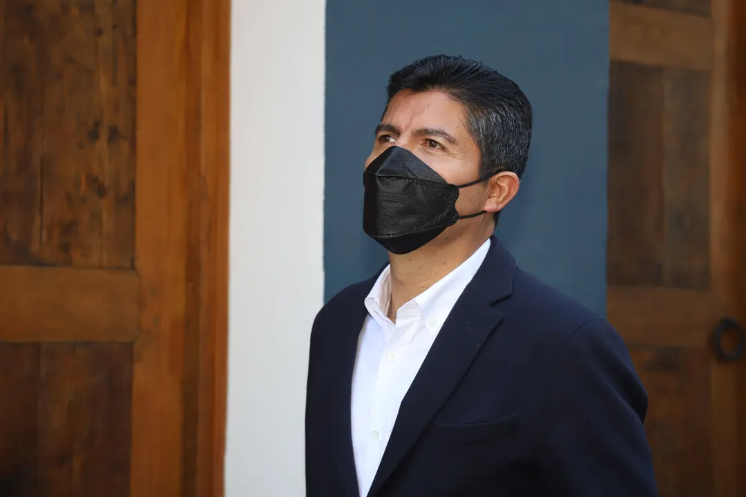 Privilegia Eduardo Rivera estabilidad en Puebla; la política puede esperar