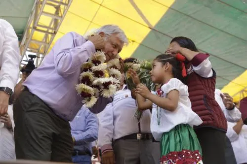 Campaña ¡AMLO sí, Barbosa no! es una “mañosería” de Moreno Valle, afirma López Obrador