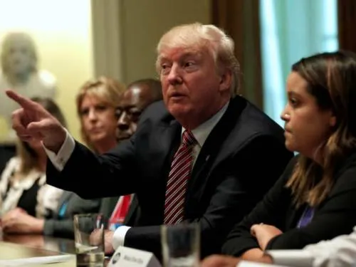 Trump urge al Congreso a aprobar leyes antiinmigrantes