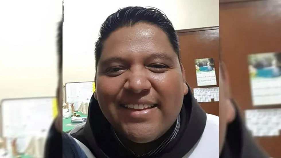 Durante fuego cruzado, asesinan a sacerdote en Durango
