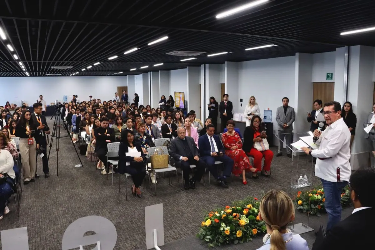 congreso-pue-summit-nacional-derecho-y-ciencias-penales-perspectiva-de-genero-ieu
