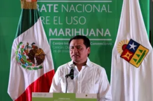 Gobierno, a favor de la población en debate sobre la mariguana