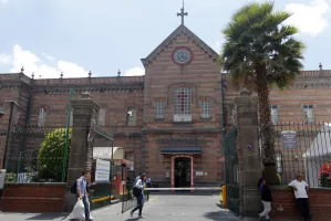 Con éxito, trasplante de médula ósea en Hospital UPAEP