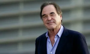 Oliver Stone, condecorado en Sutges 2015