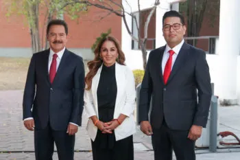Sin descalificaciones, candidatos al Senado debaten en Puebla