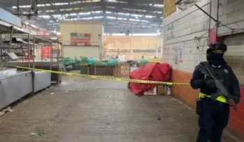 VIDEO: Arde la Central de Abasto de Toluca, se reportan 8 muertos
