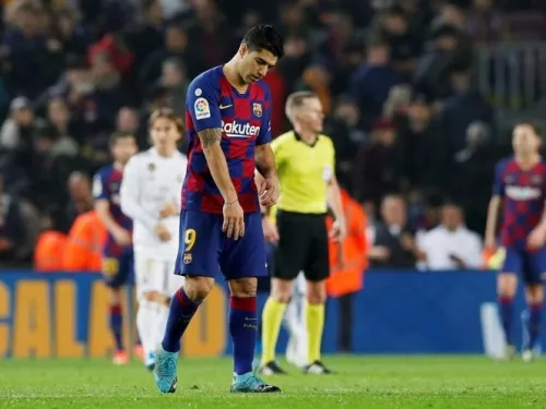 Luis Suárez será operado de la rodilla