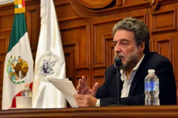 Luciano Concheiro Bórquez plantea en la BUAP retos de la educación en México