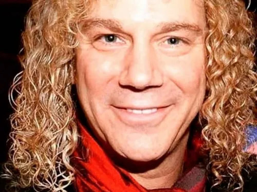 Tecladista de Bon Jovi, da positivo a COVID-19