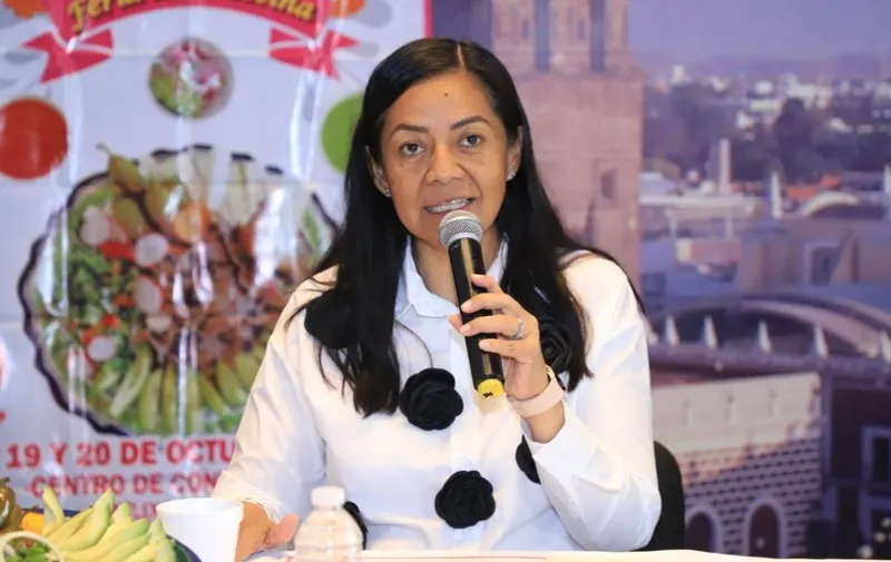 ariadna-ayala-camarillo-feria-cecina