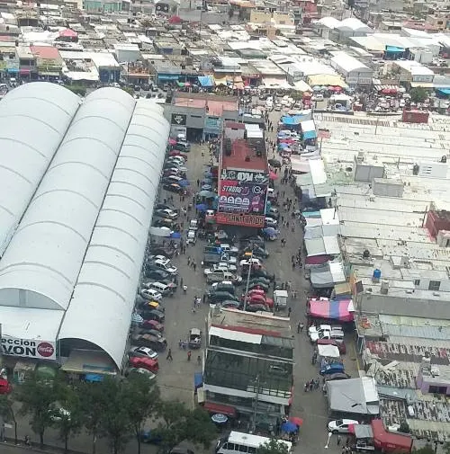 Policía estatal aseguró a dos hombres acusados de agredir a una menor en el mercado Morelos