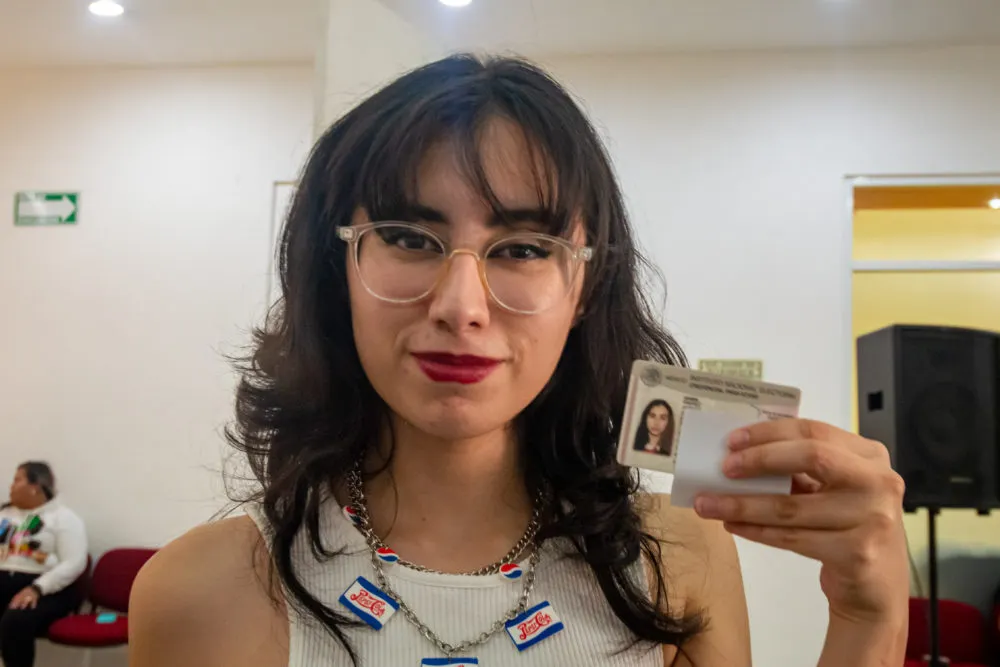 Más de 94 mil poblanos en el extranjero pueden tramitar su credencial para votar