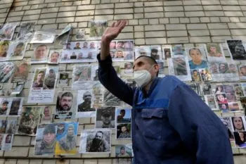 Rusia entrega cuerpos de más de 6.000 militares caídos a Ucrania