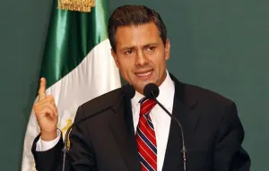 Llama Peña Nieto a cerrar el paso a gobiernos autoritarios