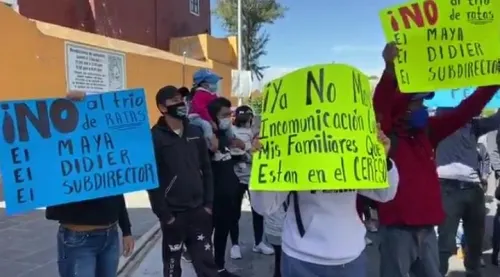 Se manifiestan familiares de internos de San Miguel