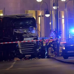 Camión atropella a multitud en Alemania; hay 9 muertos