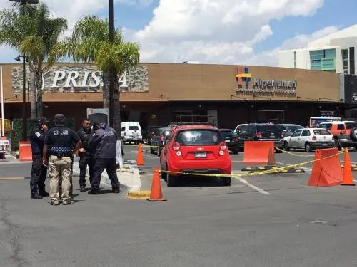 Intentan asaltan a gerente de la tienda de licores Prissa