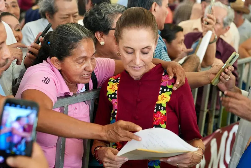 sheinbaum-tabasco-entrega-tarjetas-pension-adultos-mayores